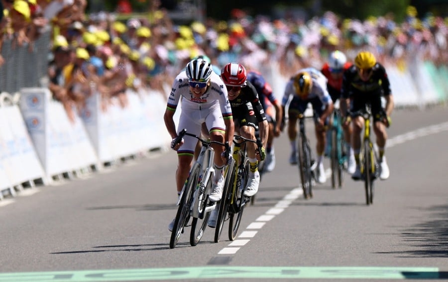 Pogacar pounces to reclaim Tour de France lead