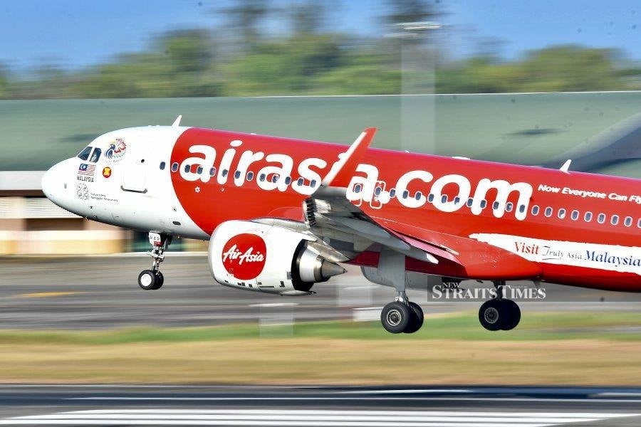 AirAsia close to buying at least 100 Airbus jets in shift to A220