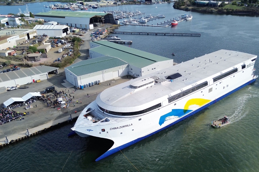 Australia launches 'world's largest' battery-power ship