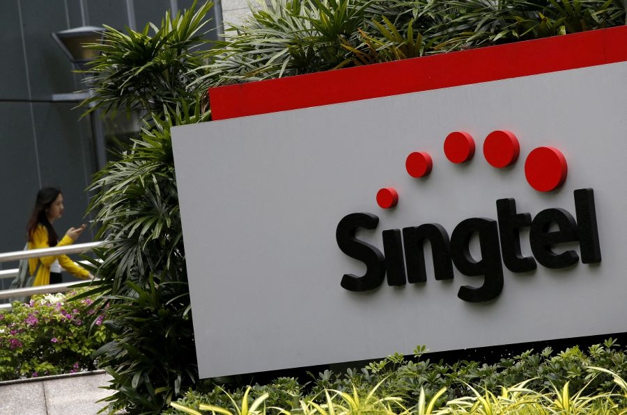 SingTel posts 9pct annual profit rise, unveils US$1.5 billion buyback plan