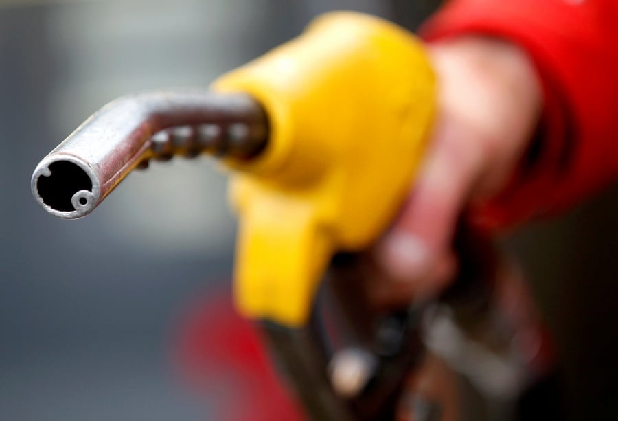 Oil prices dip on weak China data, but hopes for US-China trade deal support