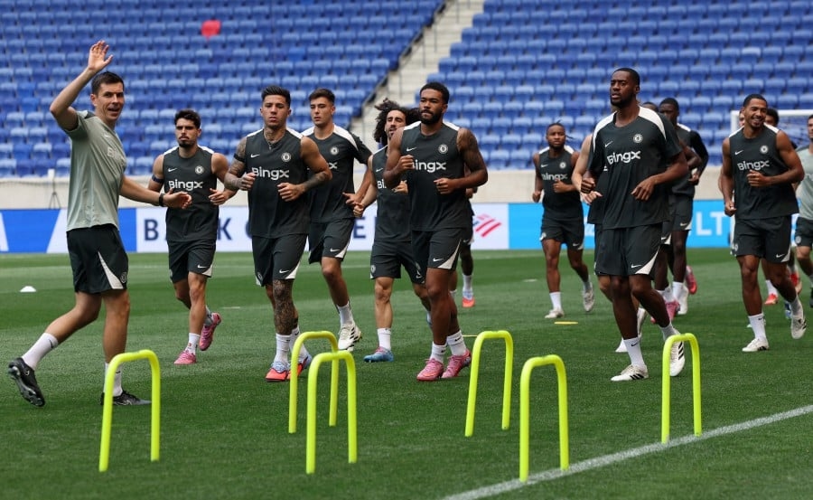 Chelsea eyeing upset of PSG in Club World Cup final
