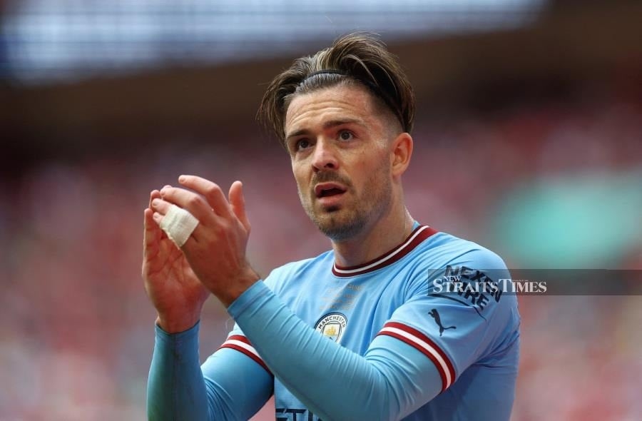 Everton agree season-long loan for City's Grealish