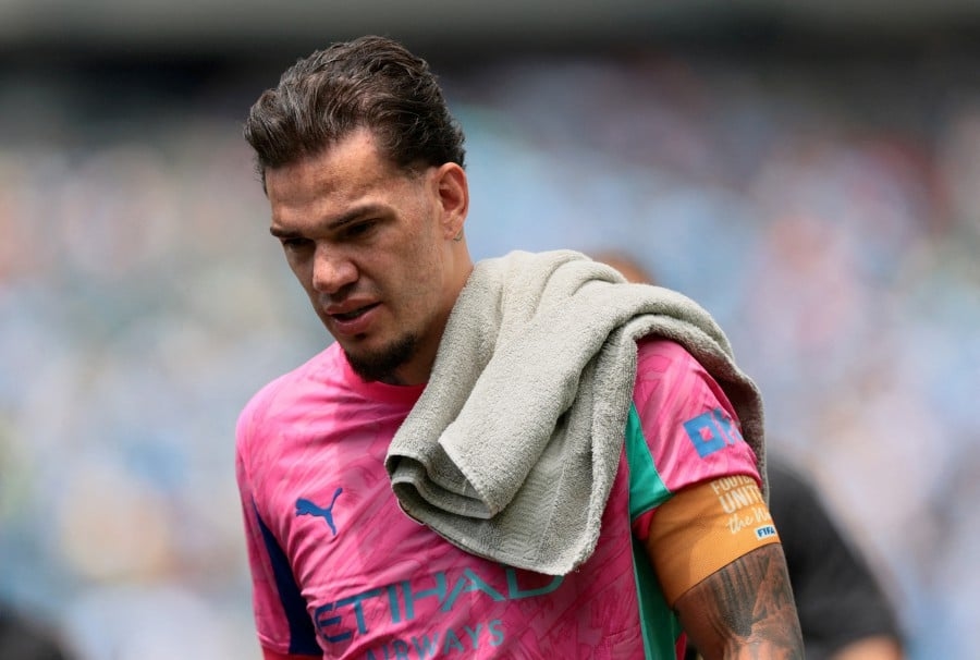 Manchester City keeper Ederson dismisses exit rumours as fake news