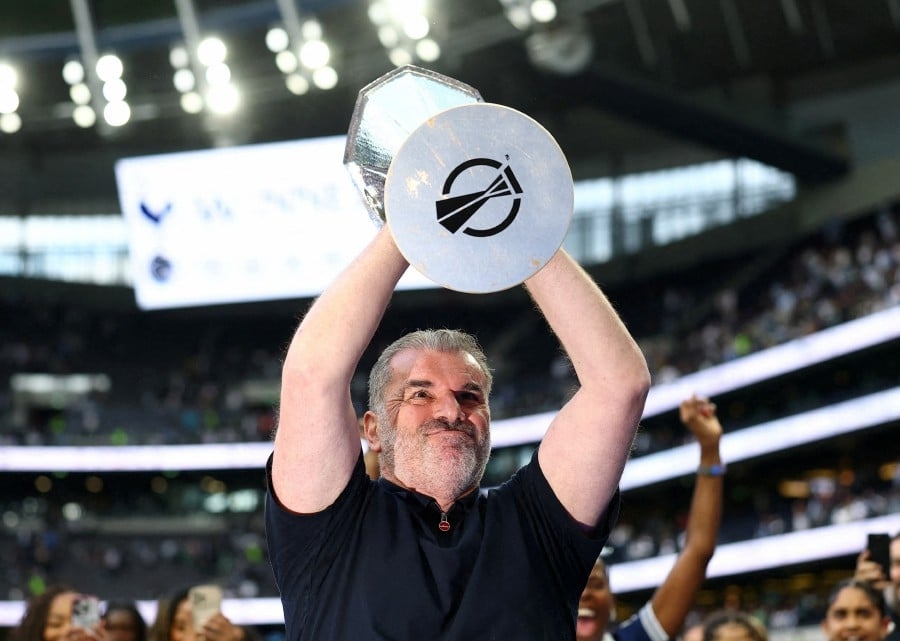 Son hails sacked Postecoglou as 'a Spurs legend'