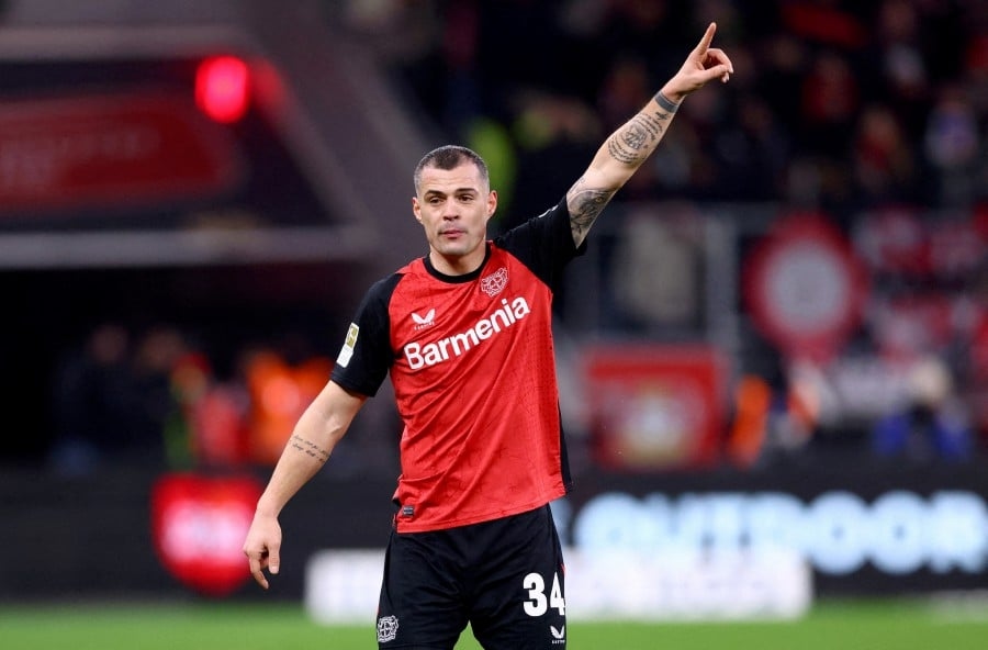 Xhaka too important for Leverkusen to let go, Ten Hag says