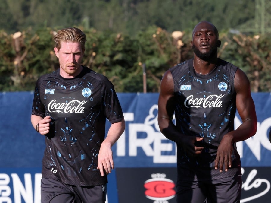 De Bruyne embracing fresh start at Napoli after Man City departure