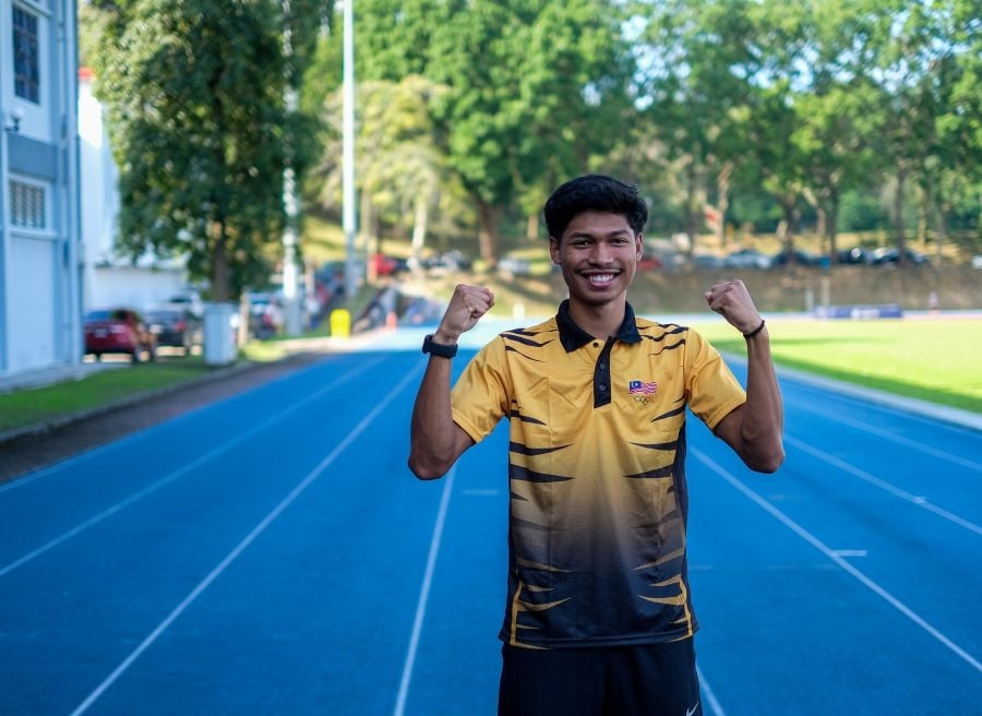 Sprinter Azeem does just enough to reach Universiade semis