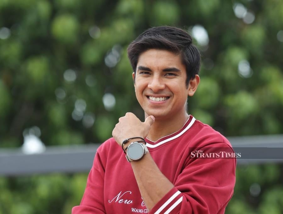 #SHOWBIZ: Syed Saddiq pledges all modelling earnings to Muar constituents