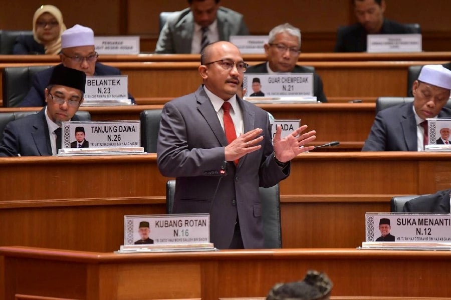 Not feasible for Kedah govt to operate ferry, flight services to Langkawi