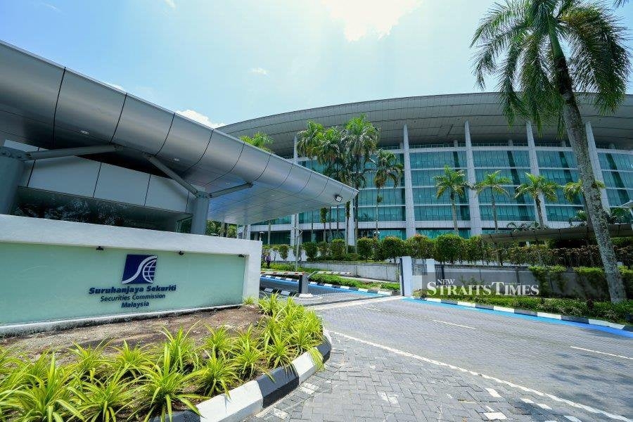 Bank Islam stands alone as finance sector lags in Syariah compliance