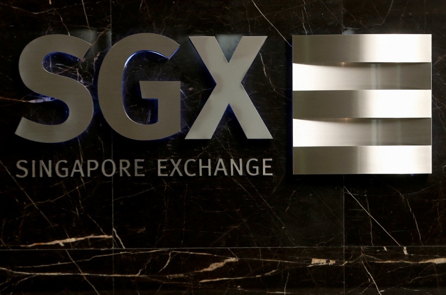 Some Chinese companies eye Singapore listings to expand markets amid trade war