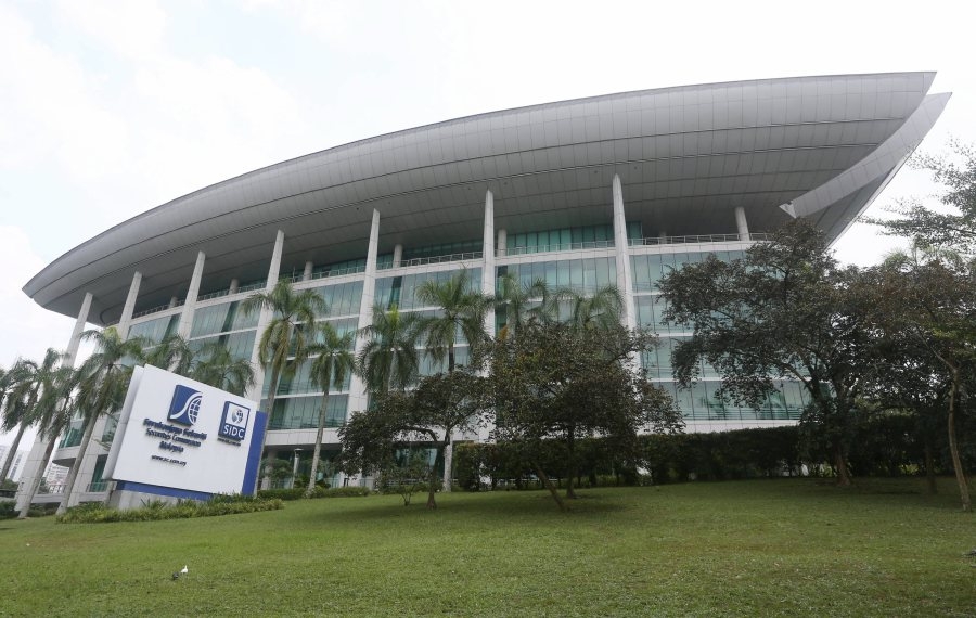 Over 190 graduates complete second cycle of SC's investED leadership programme