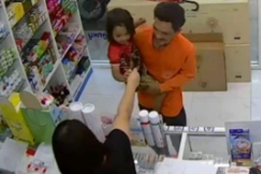 #NSTviral: Small Thai pharmacy's big heart wins over Netizens
