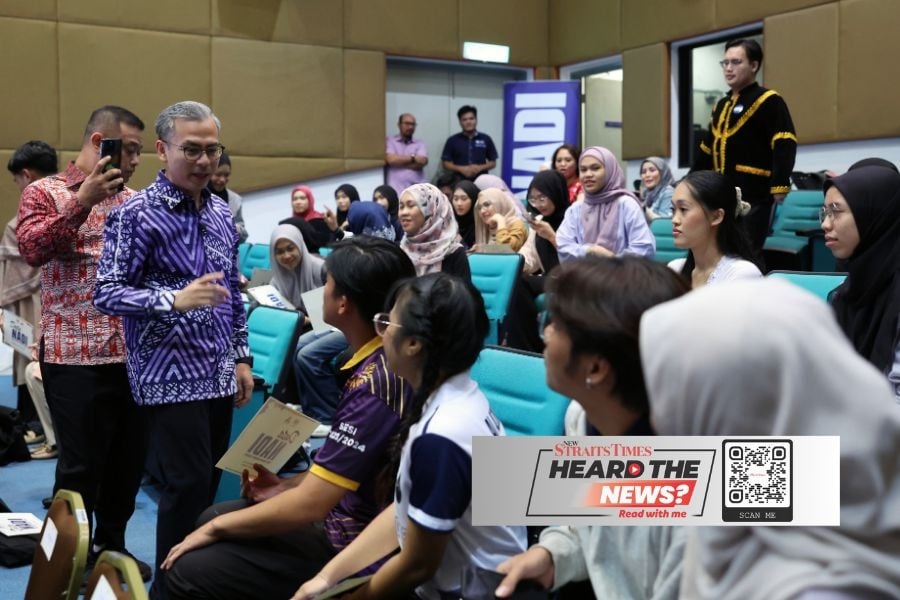 50 UMS student 'ambassadors' in digital literacy effort