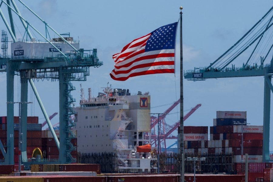 US trade war enters precarious 'Slow Grind' phase