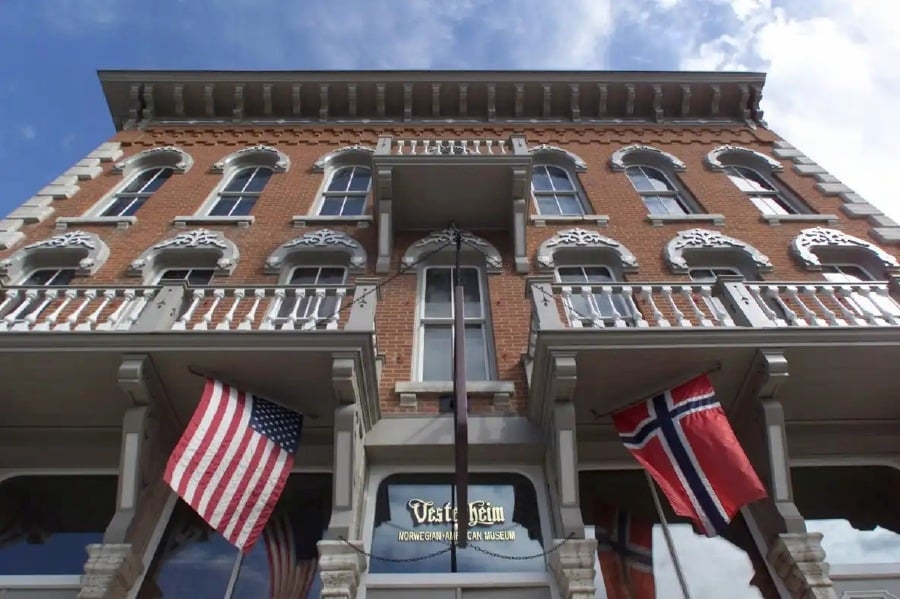 Former US embassy guard in Norway on trial for spying for Russia, Iran