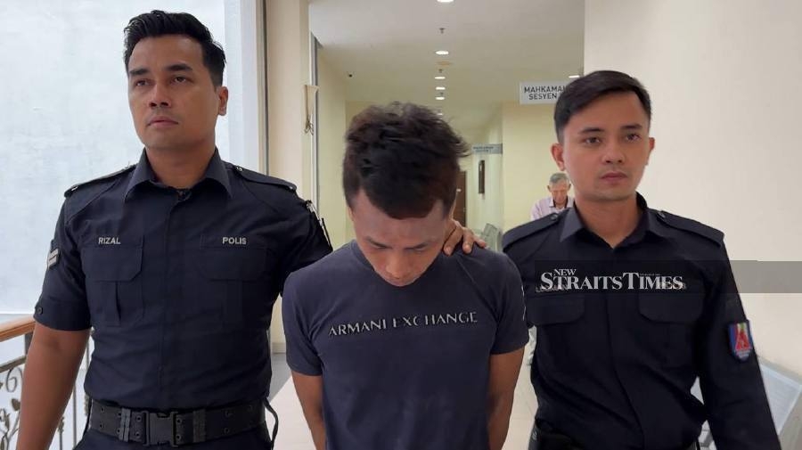 Unemployed man wielding samurai sword in spat gets 12 years' jail