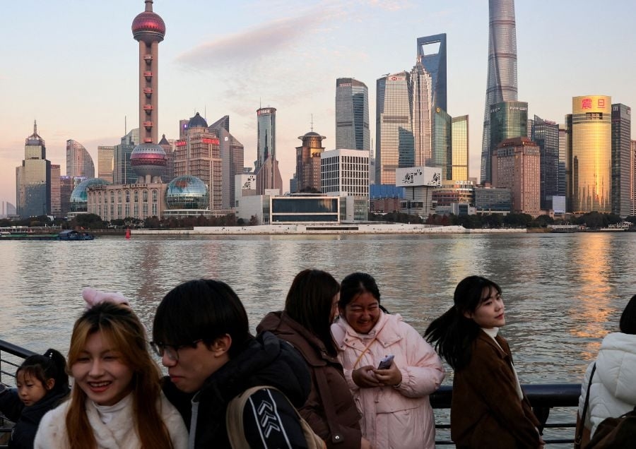 China set to post second quarter growth buoyed by trade war truce