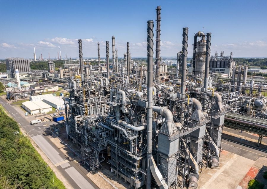 LyondellBasell to divest four European sites in deal with AEQUITA