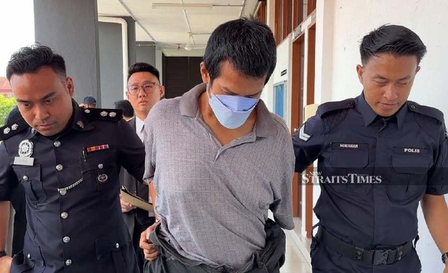 Man fined RM6,000, told to pay RM5,000 for vandalising Sri Gading MP's vehicle