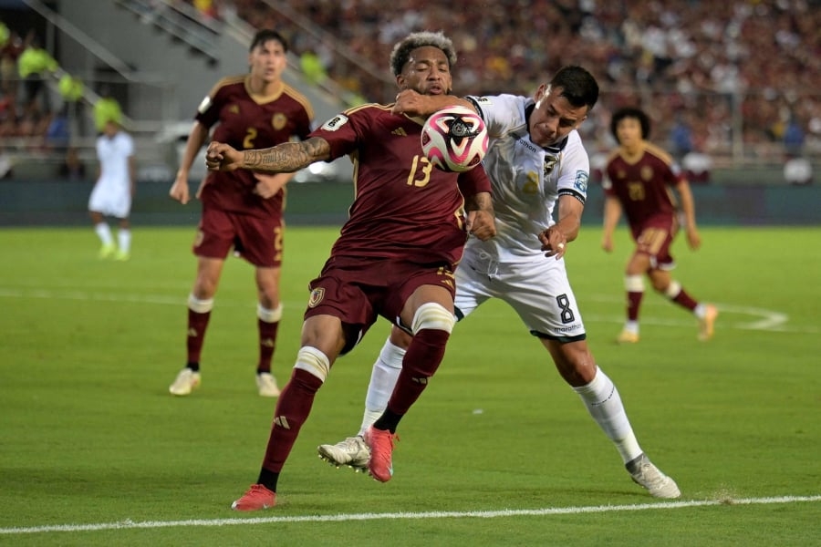 Venezuela boost qualification hopes as Colombia falter