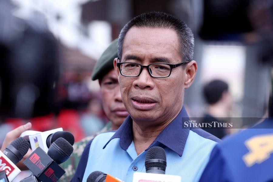 Same training modules for all NS trainees despite gender-based camp separation