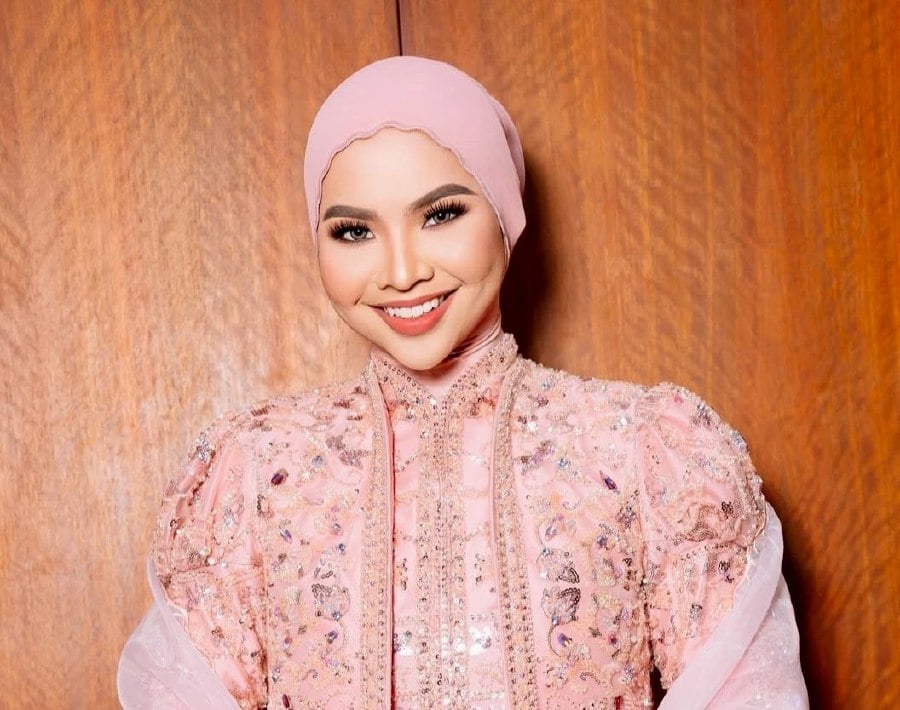 #SHOWBIZ: Aina Abdul chosen to sing official Asean Summit 2025 song
