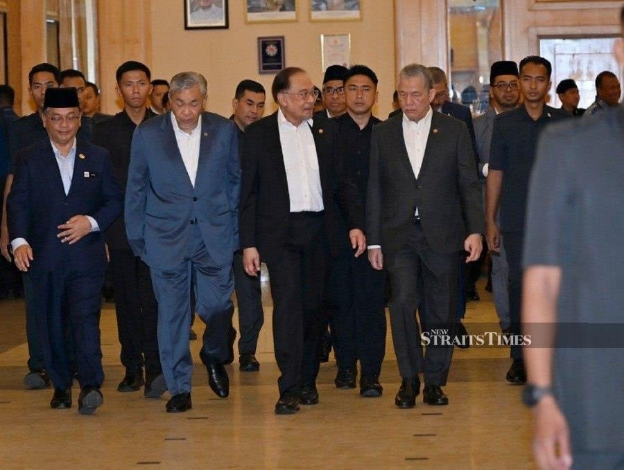 Anwar succeeds in halting civil sexual assault suit filed by Yusoff Rawther
