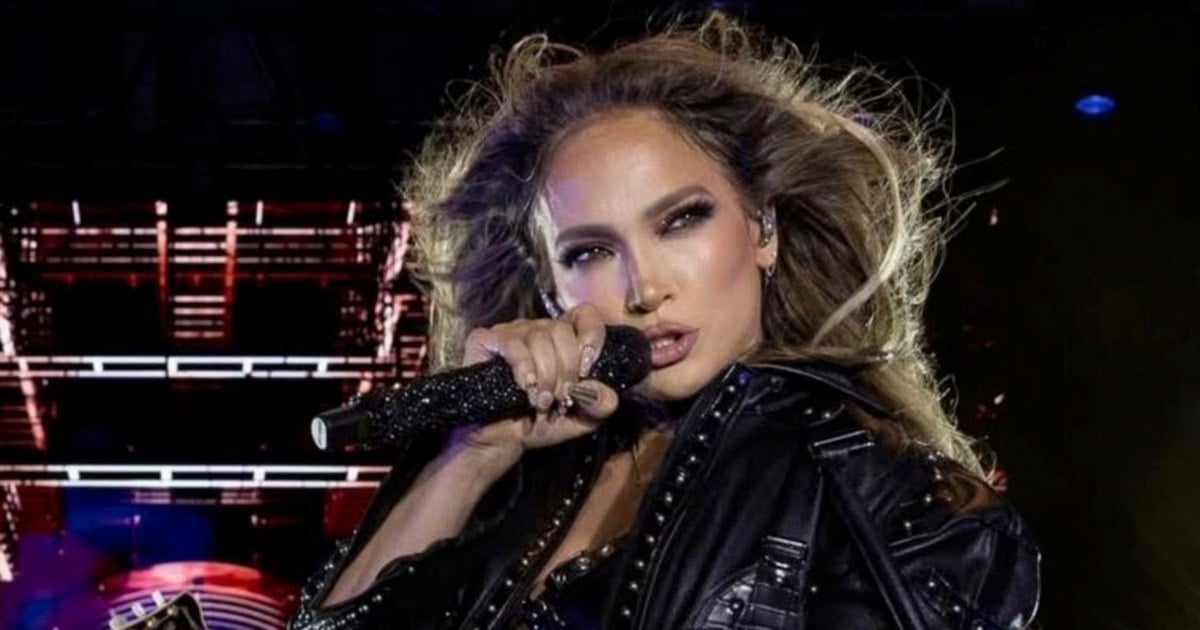 #SHOWBIZ: Jennifer Lopez reportedly snubbed by Chanel in Istanbul