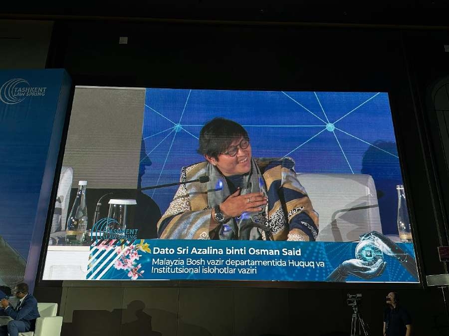Malaysia's legal reforms earn global recognition: Azalina