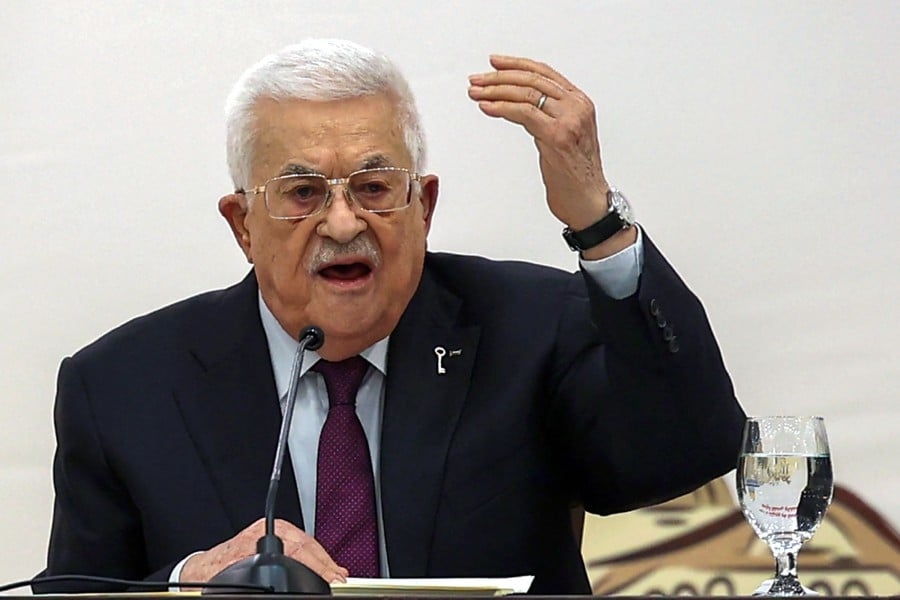 Palestinian president ready to work with Trump on peace deal
