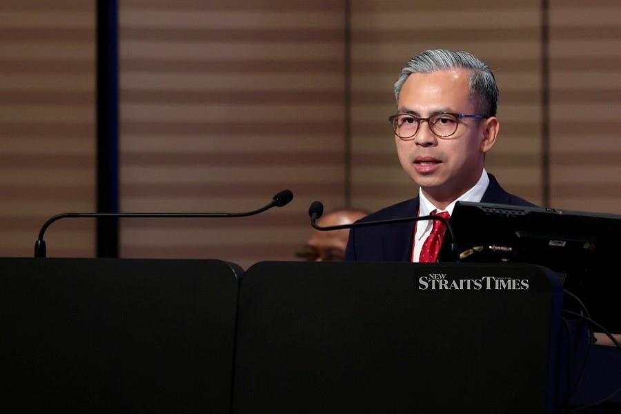 Fahmi: Journalists must help the public navigate the risks of AI