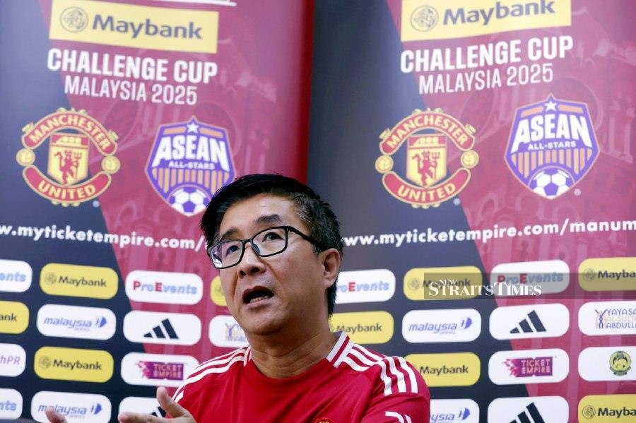 Fan power brings Man United back to KL [WATCH]