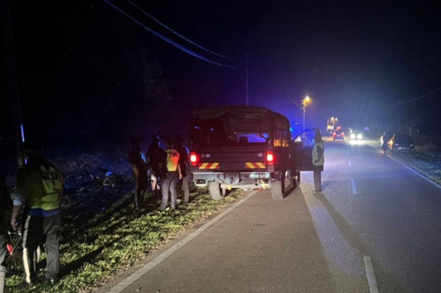 2 Bangladeshi cyclists killed in hit-and-run