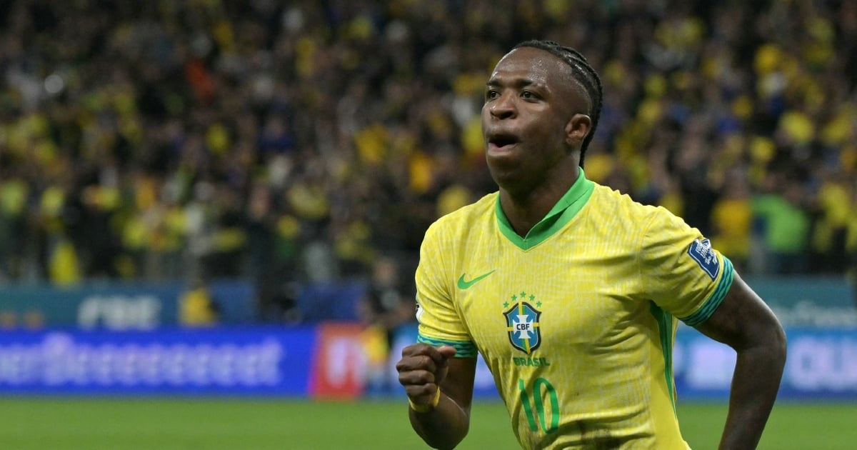Four people handed suspended jail sentences over Vinicius Jr effigy
