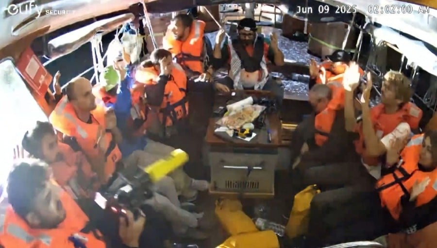Malaysia expresses deep concern over detention of Madleen flotilla crew