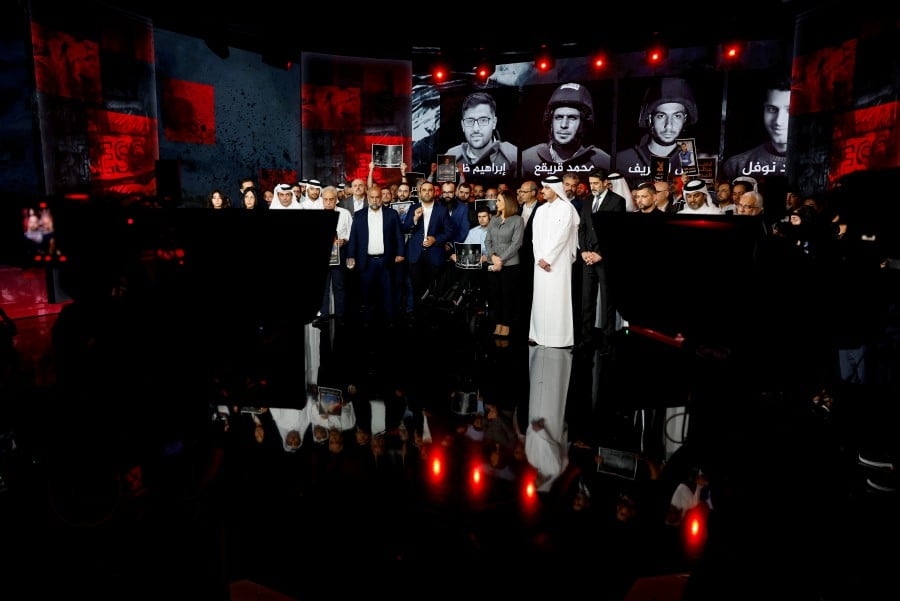 Al Jazeera clarifies Israeli strike killed 4 staff, 2 freelancers