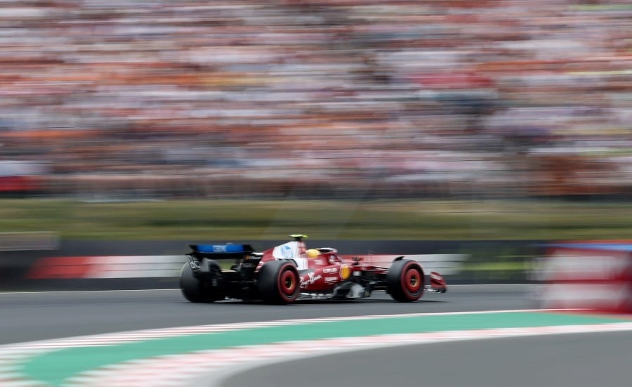 Hamilton feeling 'useless' after Hungarian GP qualifying flop