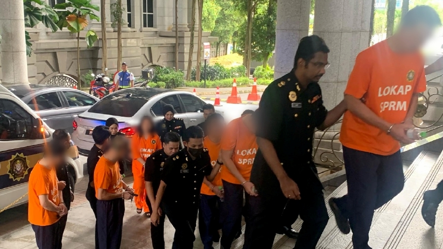 Police confirm arrest of superintendent, inspector over RM15mil false claims probe