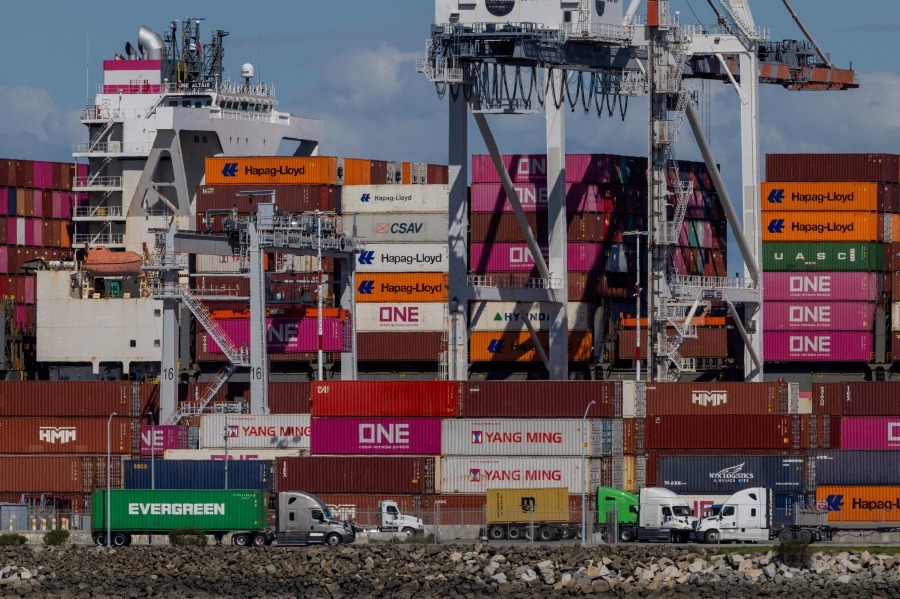 South Korea's trade surplus with US will shrink, exporters say