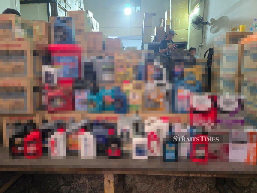 [UPDATED] Cops bust syndicate selling fake engine oil