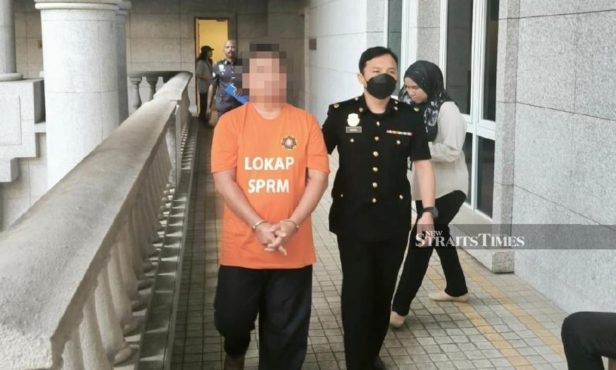 [UPDATED] Deputy DG nabbed over bribes for overseas junket tied to RM125mil project