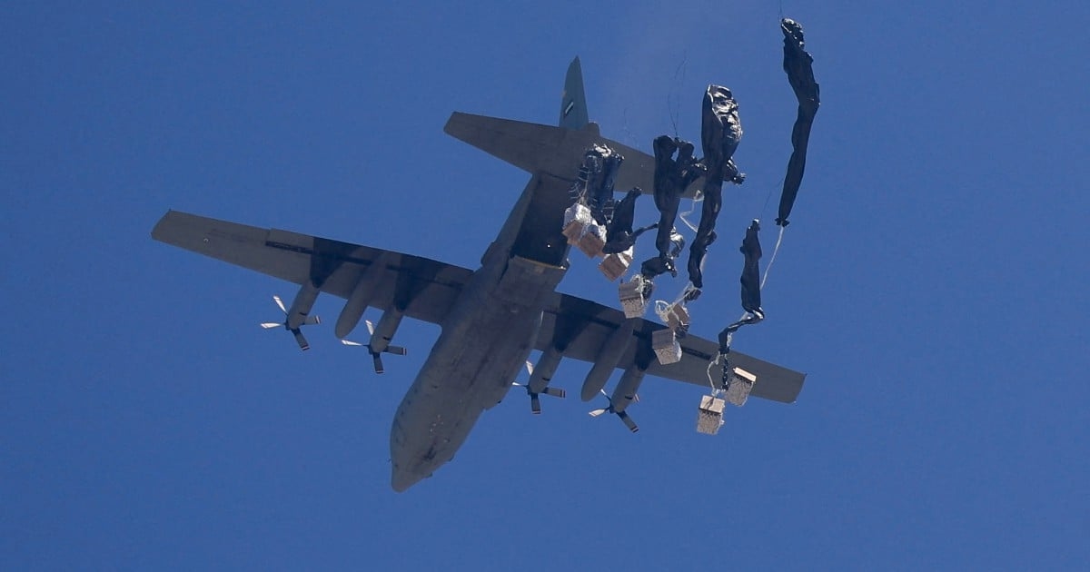 Food airdropped into Gaza as Israel opens aid routes