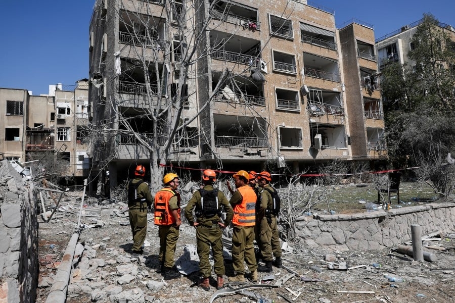 Israel targets dozens of missile launchers in Iran