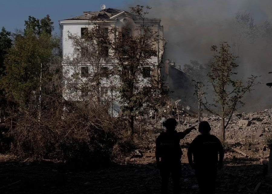 After deadly Kyiv strike, Zelenskyy calls for Putin's removal