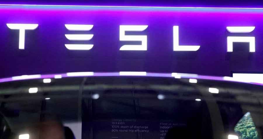 Tesla inks US$560m power deal in China