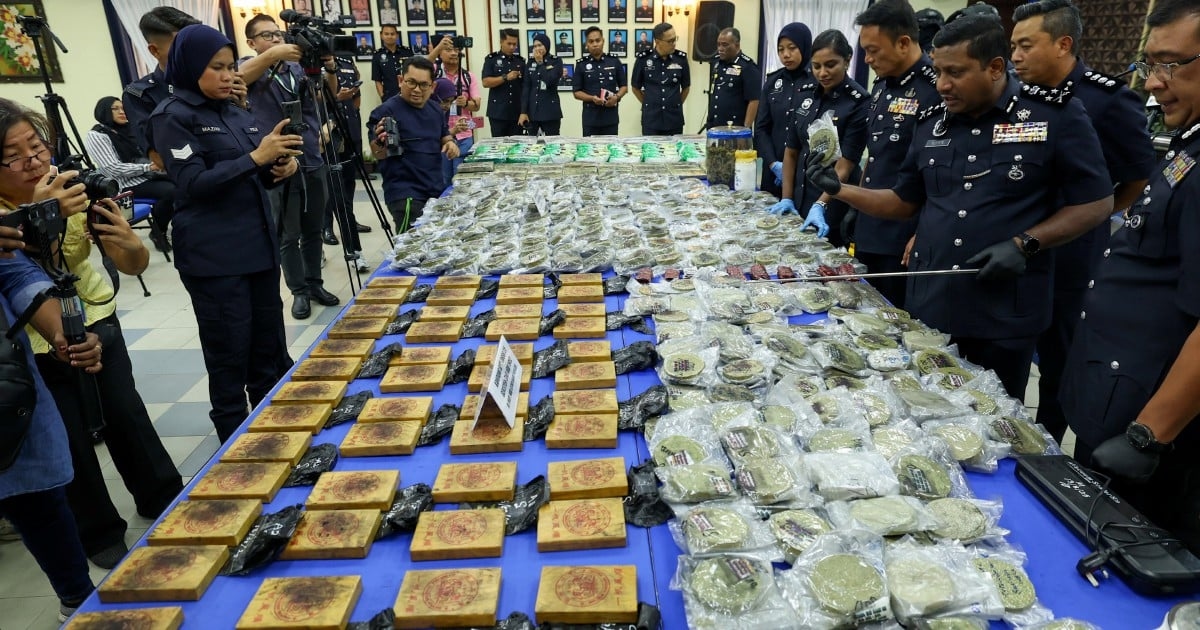 Three held, drugs worth RM4.16mil seized