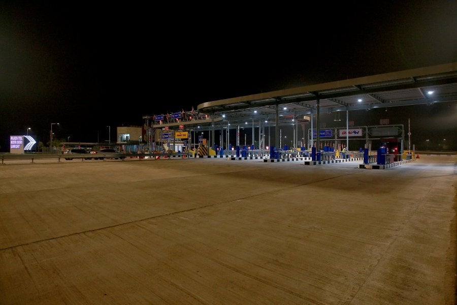 Barrier-free toll system could roll out by 2027, says Works ministry