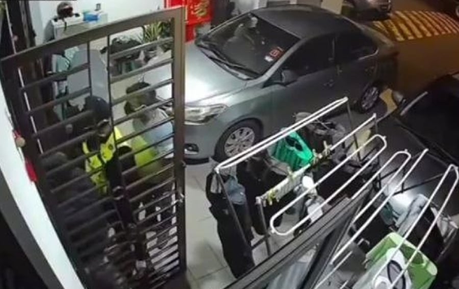 Fake cops busted: 4 arrested over Semenyih house robberies